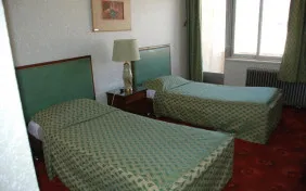 اتاق دو تخته (اقامت با صبحانه)