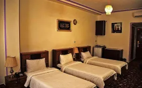 سوئیت دو خوابه VIP چهار نفره (اقامت با صبحانه)