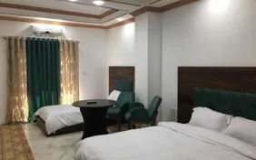 اتاق سه تخته (اقامت با صبحانه)