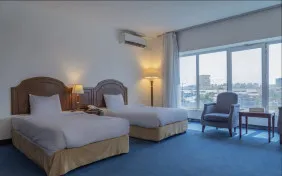 اتاق سه تخته (دید به جزیره) (اقامت صبحانه)