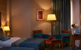 اتاق یک تخته (اقامت با صبحانه)