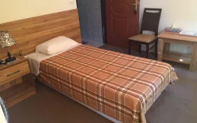 اتاق یک تخته (اقامت با صبحانه)