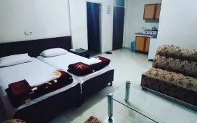 آپارتمان یک خوابه چهار نفره (اقامت با صبحانه)