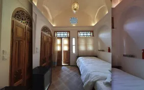 اتاق دو تخته گذر (اقامت با صبحانه)