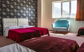 اتاق پنج تخته (اقامت با صبحانه)