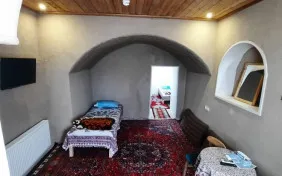 اتاق سه تخته خاله جان (اقامت با صبحانه)