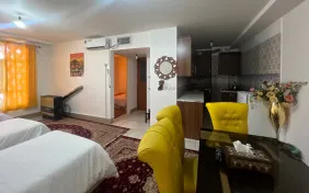 سوئیت پنج تخته فرخنده (اقامت باصبحانه)