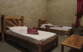 اتاق دوتخته توئین (اقامت با صبحانه)