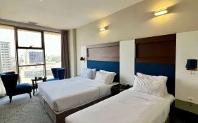 اتاق سه تخته (اقامت صبحانه)