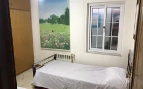 سوئیت دو خواب دو تخته همکف (اقامت با صبحانه)