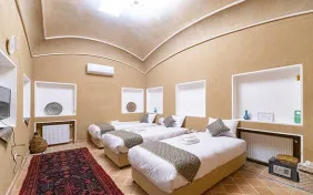 اتاق 105 کاهگلی (اقامت با صبحانه)