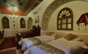 اتاق چهار تخته زندیه VIP (اقامت با صبحانه)