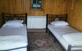 سوئیت دوتخته توئین (اقامت بدون صبحانه)