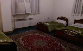 سوئیت یک خوابه چهار نفره (اقامت با صبحانه)