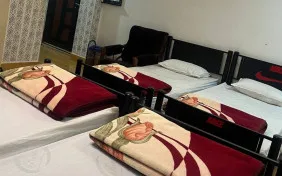 سوئیت چهارتخته (چهارتخت سینگل) (اقامت تک)