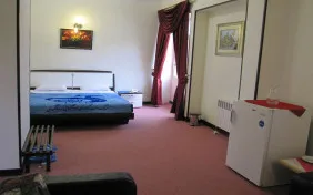 سوئیت دو نفره (اقامت با صبحانه)