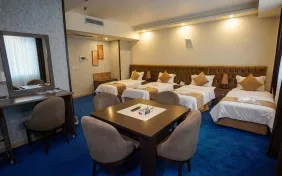 اتاق چهار تخته (اقامت با صبحانه)