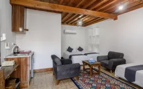 اتاق سه تخته