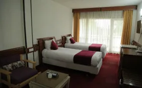 اتاق دو تخته توئین (اقامت با صبحانه)