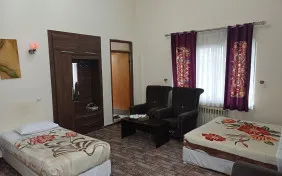 اتاق چهار تخته (اقامت با صبحانه)