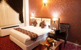 سوئیت دو نفره (اقامت با صبحانه)