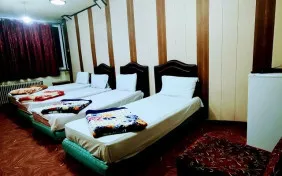 اتاق چهار تخته(سینگل) (اقامت با صبحانه)