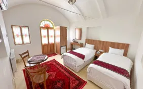 اتاق دوتخته توئین (اقامت با صبحانه)