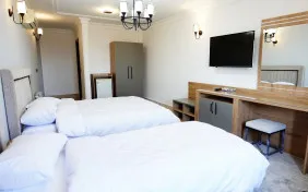 اتاق دوتخته توئین (اقامت باصبحانه)