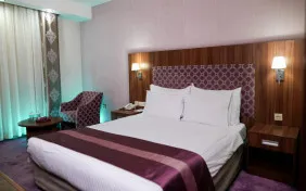 اتاق دو تخته دبل (اقامت با صبحانه)