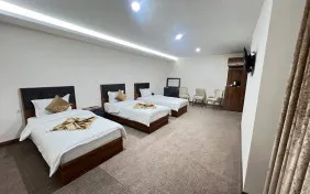 اتاق سه تخته A (اقامت با صبحانه)