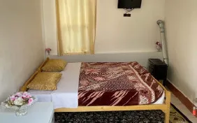 اتاق دوتخته (اقامت با صبحانه)