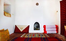 اتاق دو نفره بدون پنجره (اقامت تک)