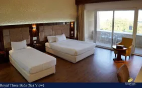 اتاق سه تخته رویال(رو به جزیره) (اقامت با صبحانه)