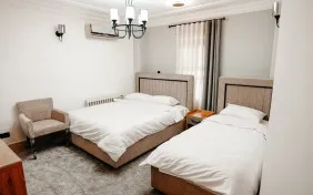 اتاق سه تخته (اقامت باصبحانه)