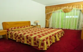 اتاق دوتخته دبل (اقامت با صبحانه)