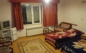 آپارتمان دو خوابه چهار نفره (اقامت)