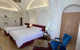 اتاق سه تخته پرویز (اقامت با صبحانه)