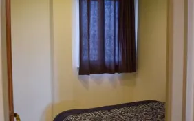 اتاق دو خواب چهار تخته (اقامت تک)