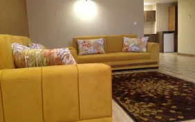 سوئیت دو خوابه چهار نفره (اقامت با صبحانه)