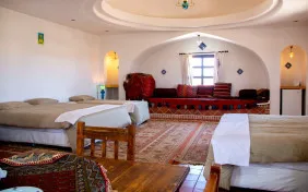 اتاق پنج تخته گوشواره