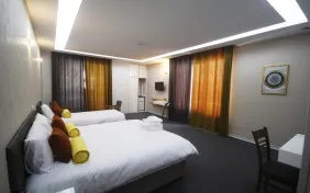 اتاق چهارتخته کوآدر اقتصادی (اقامت با صبحانه)